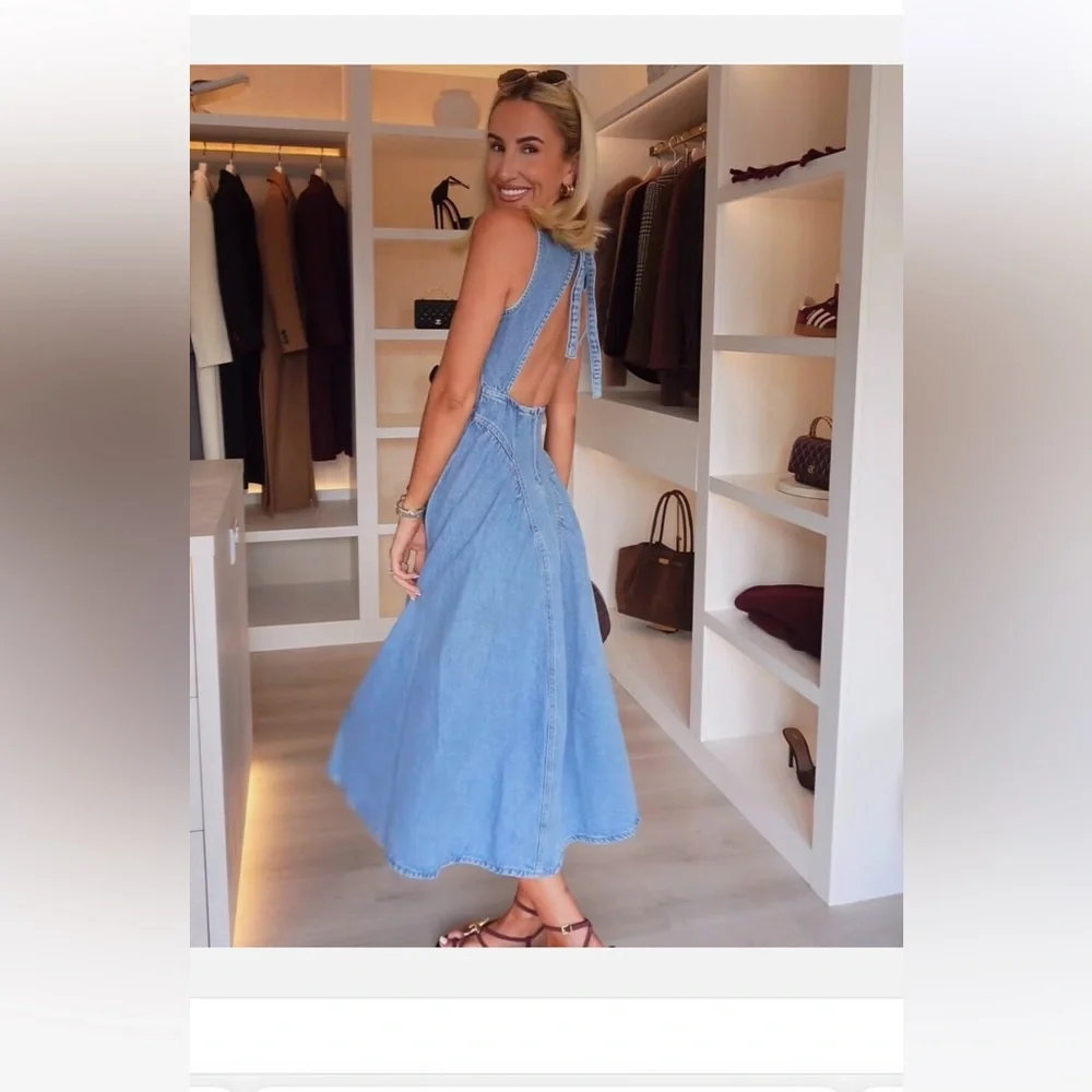 H&M OPEN-BACK DENIM DRESS - Picture 3 of 3